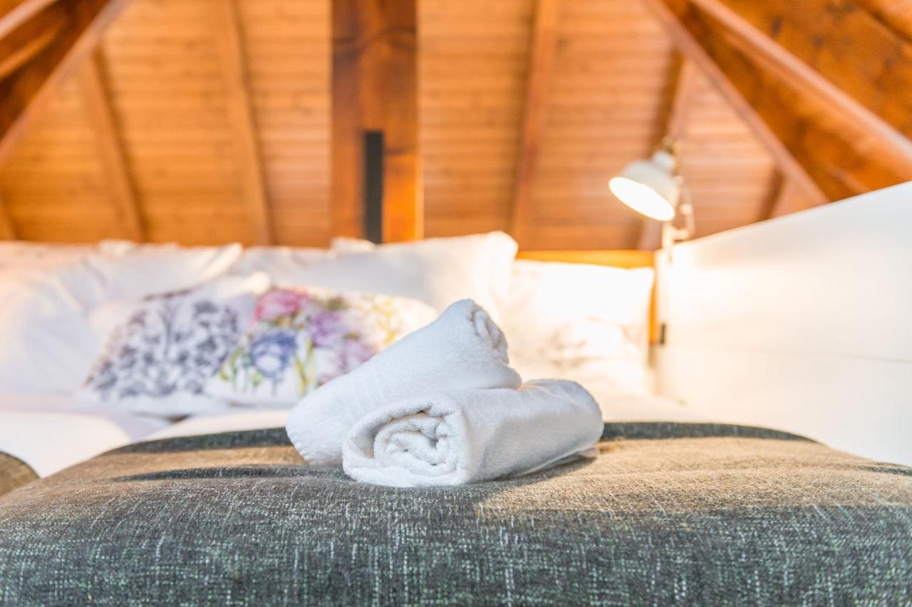 Home In Porto - Cozy 2Br Duplex By Lovelystay Eksteriør billede