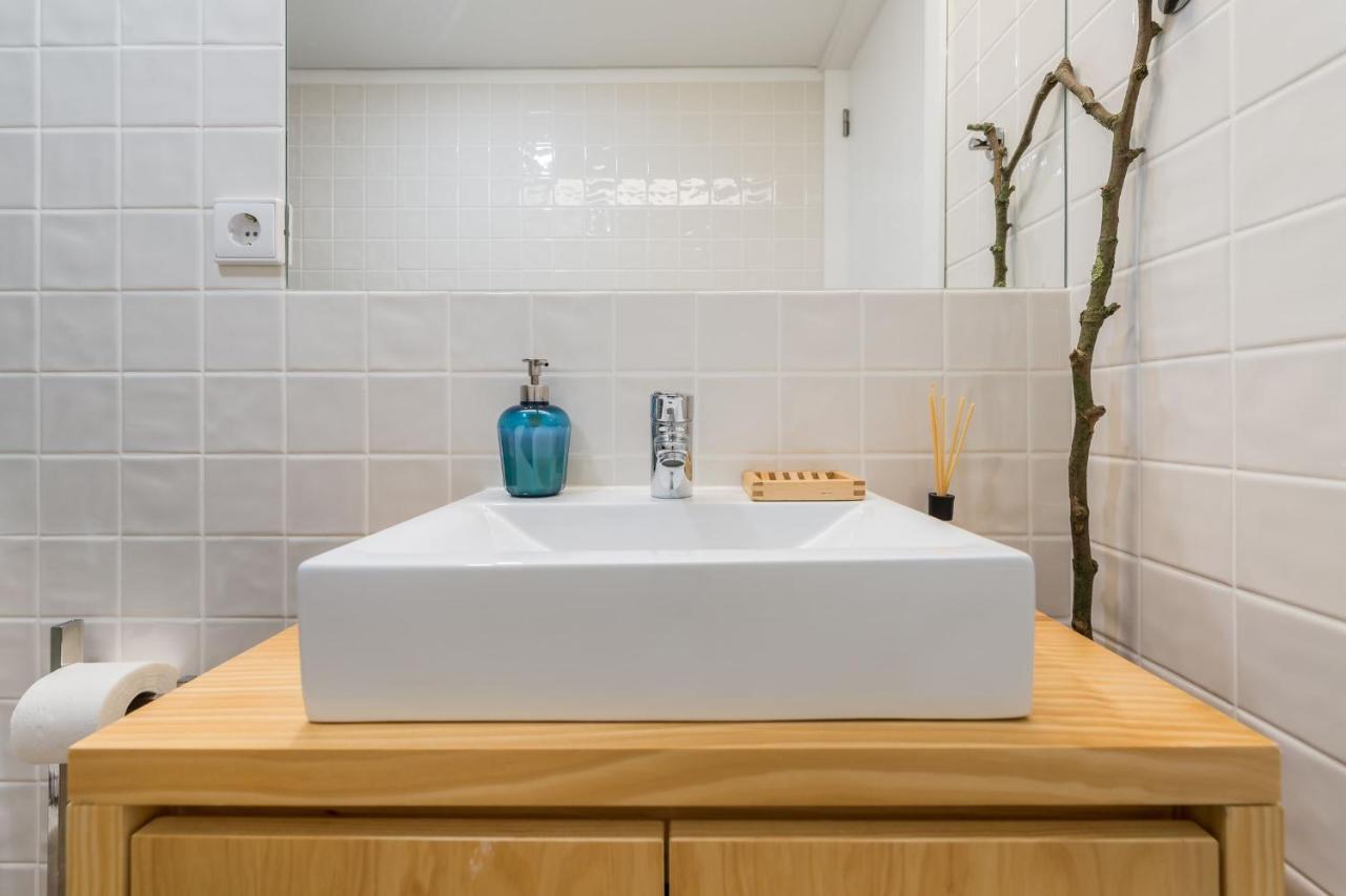Home In Porto - Cozy 2Br Duplex By Lovelystay Eksteriør billede
